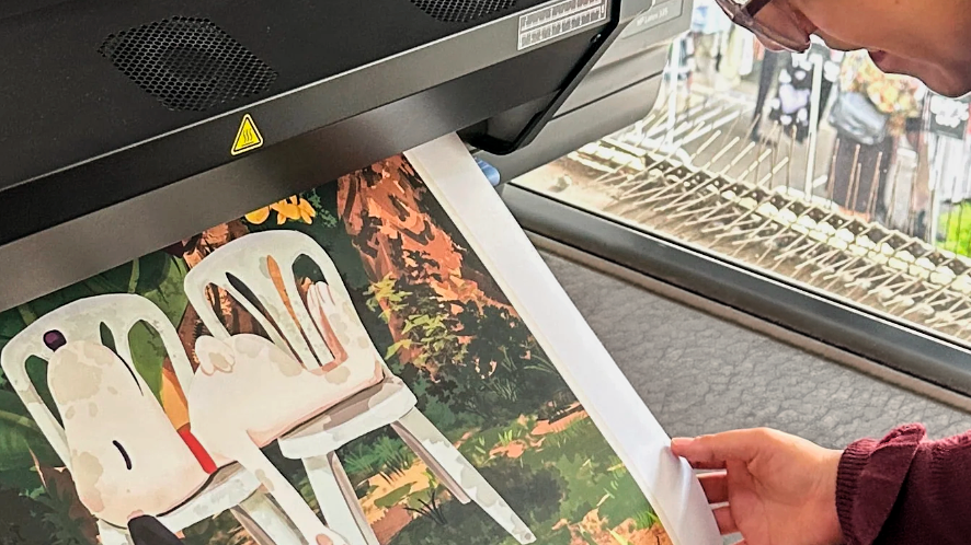 Snoopy, Bad Bunny y una memoria afectiva: la ilustradora detrás de la obra ganadora del Fan Art de Pasquín