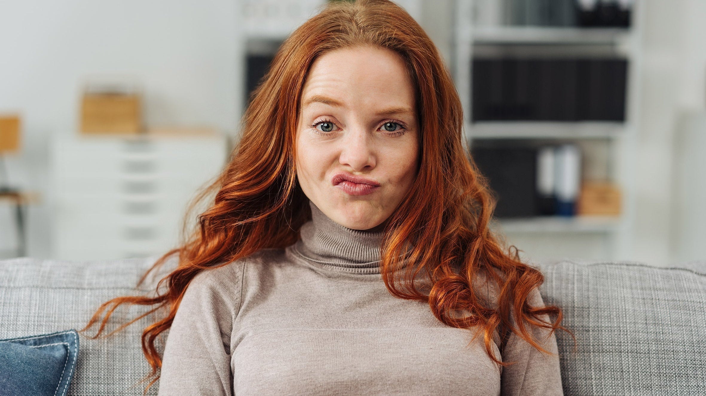 ¿Vinilo o Pasquín? Comparativa definitiva para decorar sin dañar tus paredes